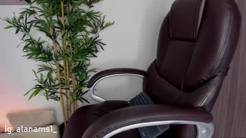 Alana online show from January 2025 11:40:01 PM