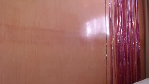 lilieth  online show from September 2025 04:52:01 PM