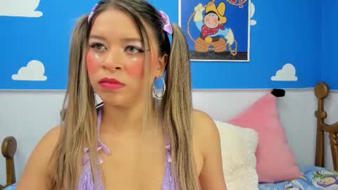 miss_lucyla online show from September 2025 09:53:02 AM