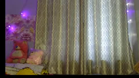 Snapshot of miss_mahi69 chatting on April 2026 03:31:02 AM Mahi online show from April 2026 03:31:02 AM