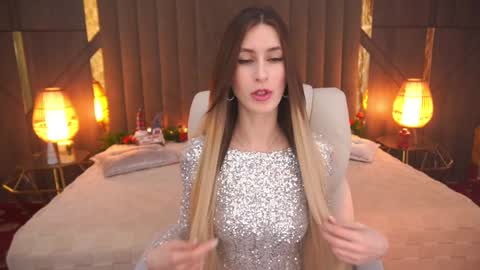   online show from January 2025 07:13:02 AM