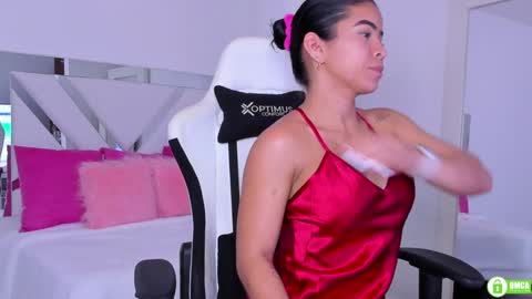   online show from January 2025 04:45:01 PM