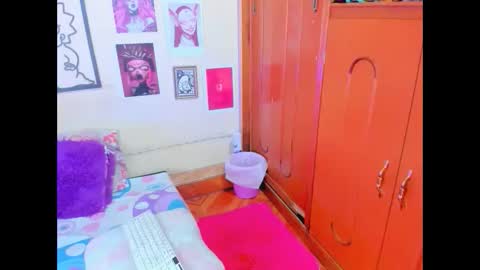 MEGG online show from September 2025 01:38:02 AM