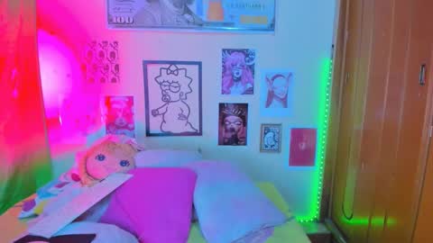 MEGG online show from April 2026 12:43:02 AM