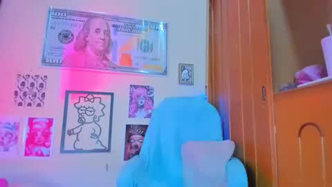 Snapshot of miss_meggaann chatting on May 2026 01:47:02 AM MEGG online show from May 2026 01:47:02 AM