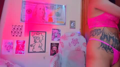 Snapshot of miss_meggaann chatting on June 2026 05:49:02 PM MEGG online show from June 2026 05:49:02 PM