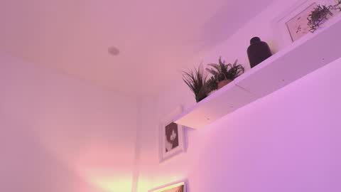 Snapshot of miss_mian chatting on September 2025 10:48:01 AM Mian online show from September 2025 10:48:01 AM