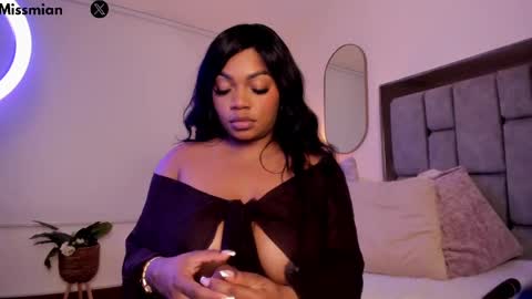 Snapshot of miss_mian chatting on October 2025 09:54:02 PM Mian online show from October 2025 09:54:02 PM