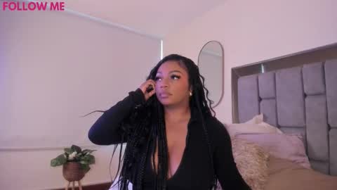 Snapshot of miss_mian chatting on November 2025 08:07:01 PM Mian online show from November 2025 08:07:01 PM