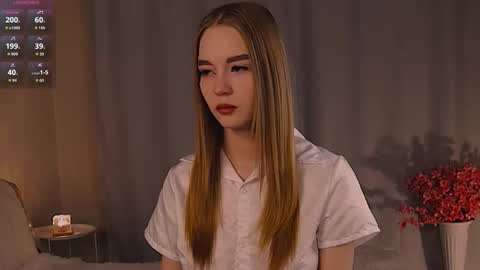 Nicole online show from October 2025 12:21:02 AM