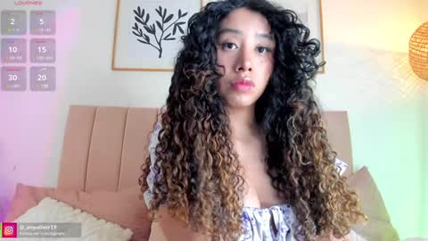 Amy Olivera online show from February 2025 11:55:01 AM