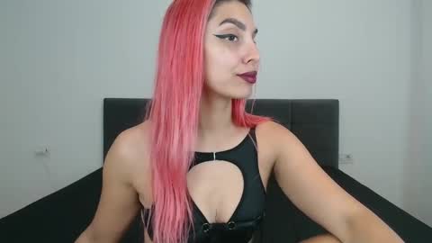 Miss Soniaa online show from March 2025 04:03:02 PM