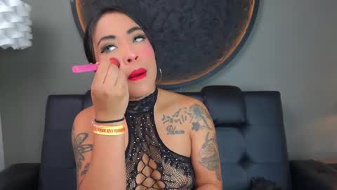 Vaiolette online show from January 2026 11:04:02 AM