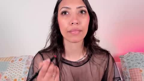 Miss Veronica online show from September 2025 01:10:01 PM