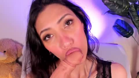 Miss Veronica online show from May 2026 01:19:01 PM