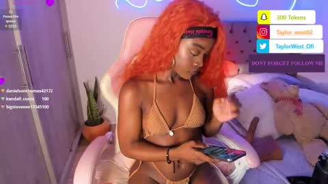 Tay Tay Independent Model   online show from February 2025 11:20:02 AM