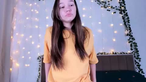 Eva online show from November 2025 11:00:01 AM