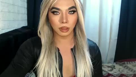 Snapshot of missaira69 chatting on February 2025 12:37:01 AM AIRA online show from February 2025 12:37:01 AM