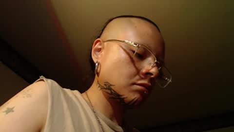 Anarkitten  online show from November 2025 02:00:02 AM