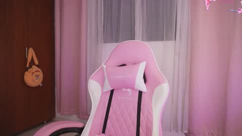 missara_ online show from December 2025 02:16:01 AM