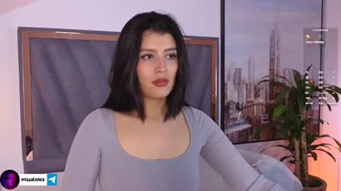 Laura online show from October 2025 02:02:01 PM