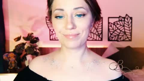 The divine Beverly online show from March 2025 08:03:02 PM