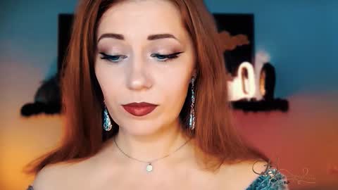 The divine Beverly online show from November 2025 06:05:02 AM