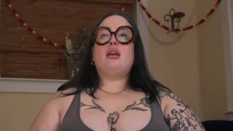 Snapshot of missbika chatting on March 2025 09:36:02 AM Miss Bika online show from March 2025 09:36:02 AM