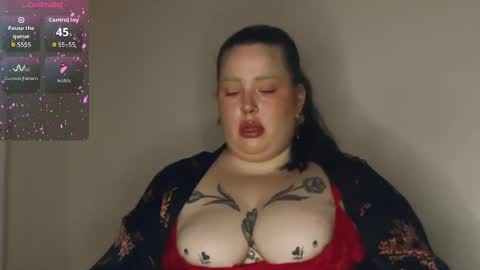 Snapshot of missbika chatting on October 2025 05:00:01 PM Miss Bika online show from October 2025 05:00:01 PM