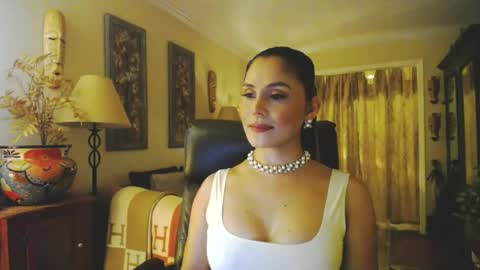 Snapshot of missbrownx chatting on May 2026 11:01:02 PM Brownie -P online show from May 2026 11:01:02 PM