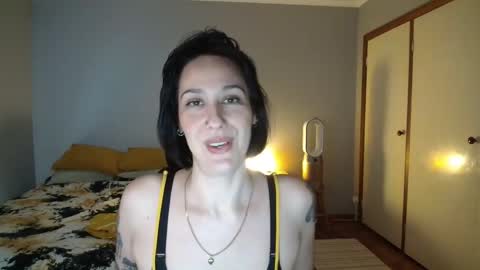 MissCarmilla444 online show from September 2025 11:32:02 PM