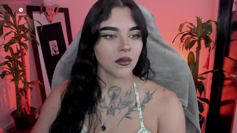 Missy Charlottte.  Hey remember to give me a thumbs up ty online show from April 2026 05:18:02 AM