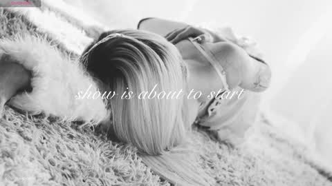 Chloe freelance model Please your thumbs up are important  online show from March 2026 12:15:01 AM