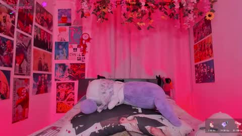 Snapshot of misscurvytop chatting on February 2026 11:25:01 PM Vane online show from February 2026 11:25:01 PM