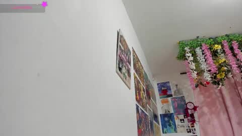 Snapshot of misscurvytop chatting on February 2026 11:08:02 PM Vane online show from February 2026 11:08:02 PM