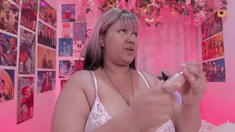 Snapshot of misscurvytop chatting on February 2026 11:01:01 PM Vane online show from February 2026 11:01:01 PM