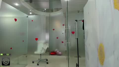 Snapshot of missdominna chatting on June 2026 02:50:02 AM Miss Domina online show from June 2026 02:50:02 AM