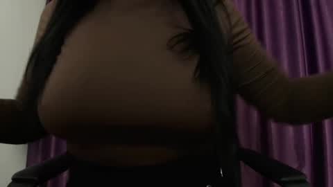 Miss online show from December 2024 11:31:02 PM