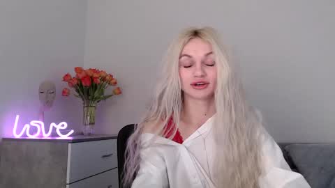 EMMA online show from February 2025 09:37:01 PM