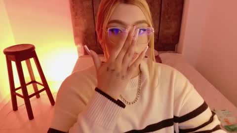 missevans_ online show from January 2026 02:14:01 AM