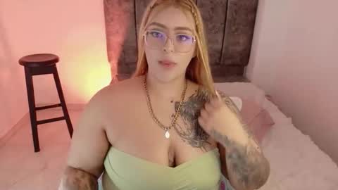 Snapshot of missevans_ chatting on March 2026 03:55:01 AM missevans_ online show from March 2026 03:55:01 AM