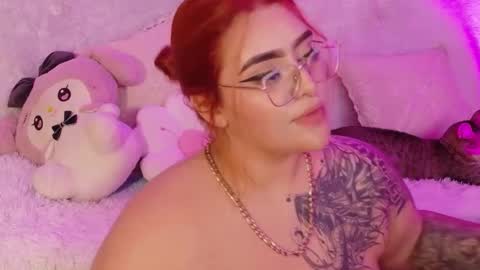 Snapshot of missevans_ chatting on May 2026 06:32:02 AM missevans_ online show from May 2026 06:32:02 AM