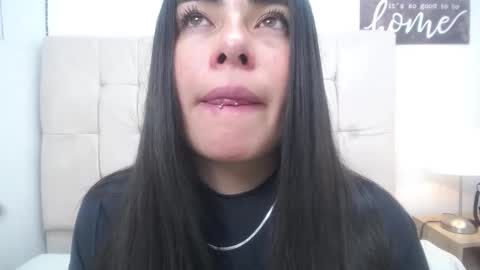 Snapshot of missexy303av chatting on December 2024 11:57:01 PM missexy303av online show from December 2024 11:57:01 PM