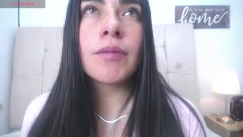 Snapshot of missexy303av chatting on December 2024 11:54:01 PM missexy303av online show from December 2024 11:54:01 PM