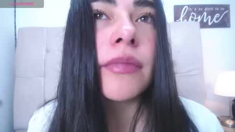 Snapshot of missexy303av chatting on December 2024 04:40:01 PM missexy303av online show from December 2024 04:40:01 PM