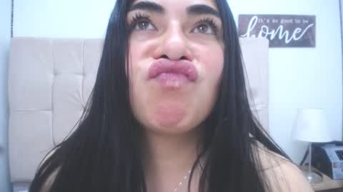 Snapshot of missexy303av chatting on January 2025 07:29:02 PM missexy303av online show from January 2025 07:29:02 PM