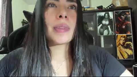 Snapshot of missexy303av chatting on March 2025 01:23:02 PM missexy303av online show from March 2025 01:23:02 PM