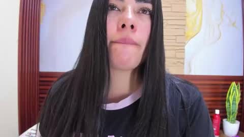 Snapshot of missexy303av chatting on September 2025 09:51:01 PM missexy303av online show from September 2025 09:51:01 PM