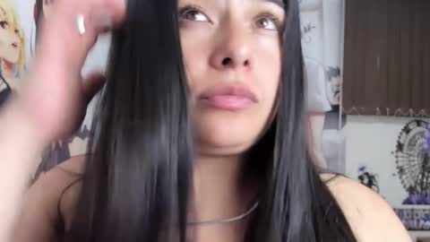 Snapshot of missexy303av chatting on October 2025 09:31:02 PM missexy303av online show from October 2025 09:31:02 PM