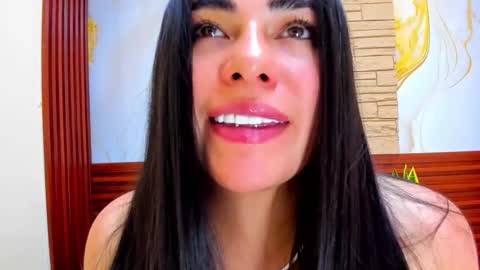 Snapshot of missexy303av chatting on October 2025 04:11:01 PM missexy303av online show from October 2025 04:11:01 PM